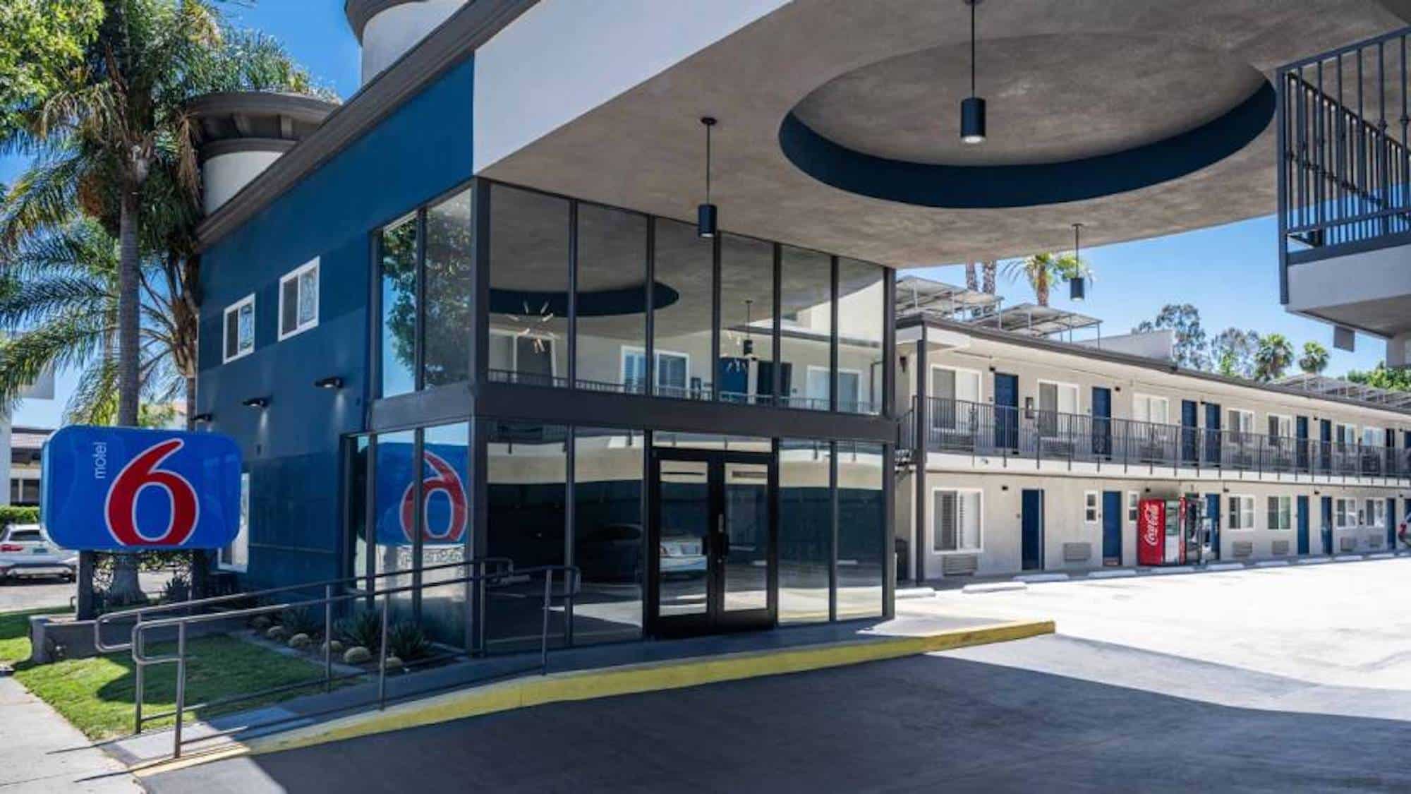entrance to Motel 6 - Anaheim, CA Convention Center